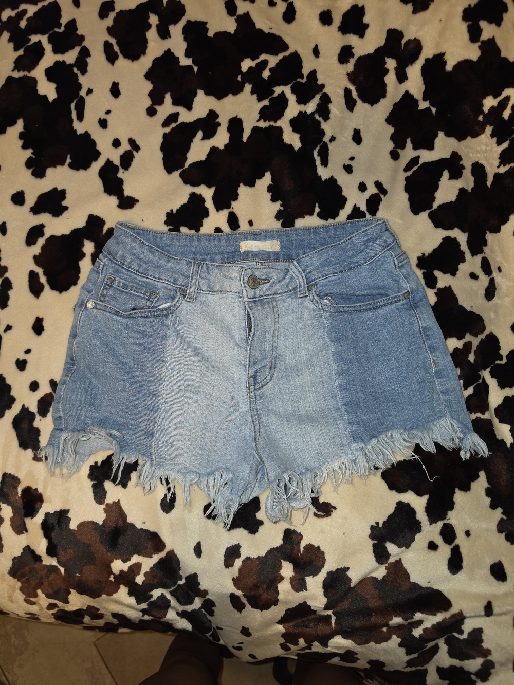 High-Rise Two-Tone Light Blue Denim Shorts with Frayed Hem